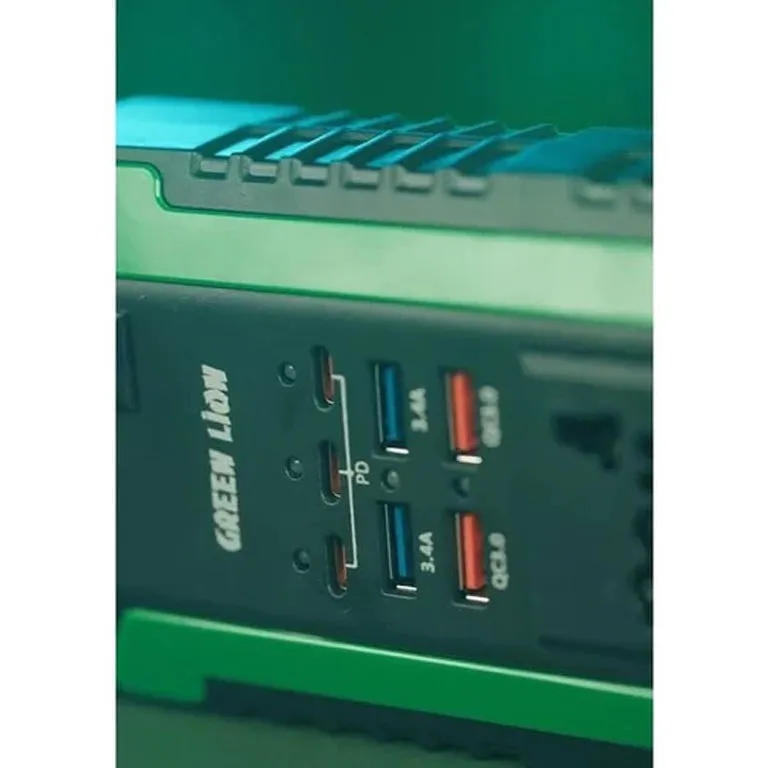 بررسی چند راهی برق گرین لاین Green Lion Spark 300 Power Inverter توان ۳۰۰ وات