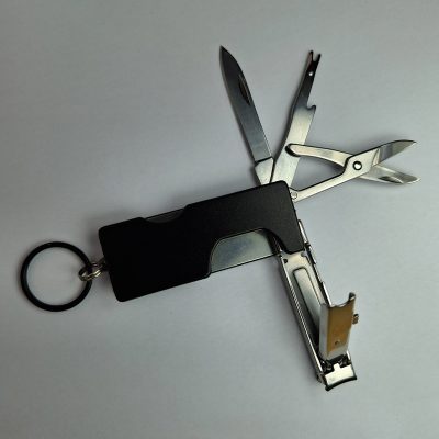 بررسی جاکلیدی همه کاره جیبی کوچک